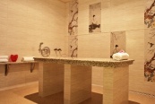 Японская комната: пенные массажи, пилинги и SPA-процедуры
